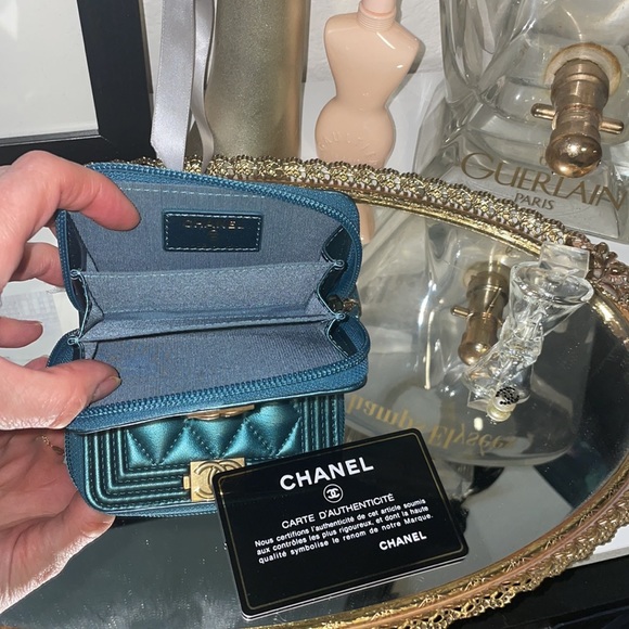 Chanel Boy Zip Around Wallet - Picture 6 of 7